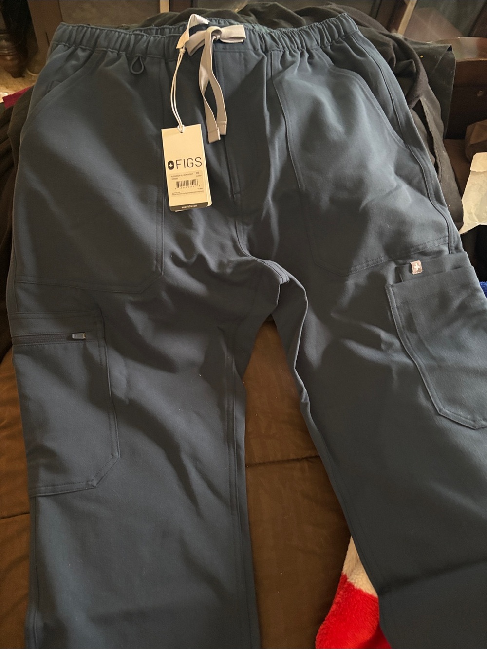 FIGS Men’s Slate Blue Cargo Pants with Drawstring
